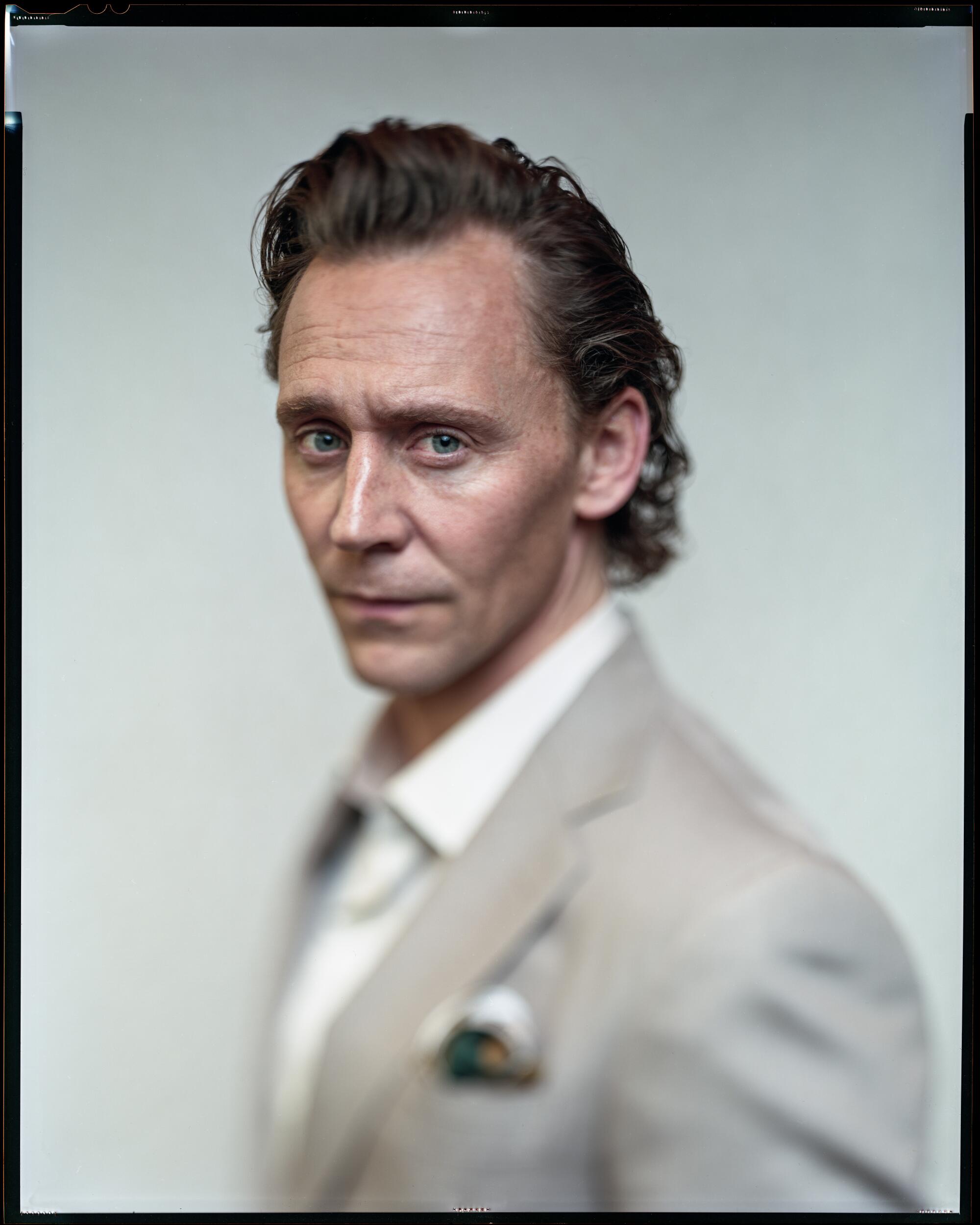 Just a beautiful man, in beautiful clothes — Tom Hiddleston