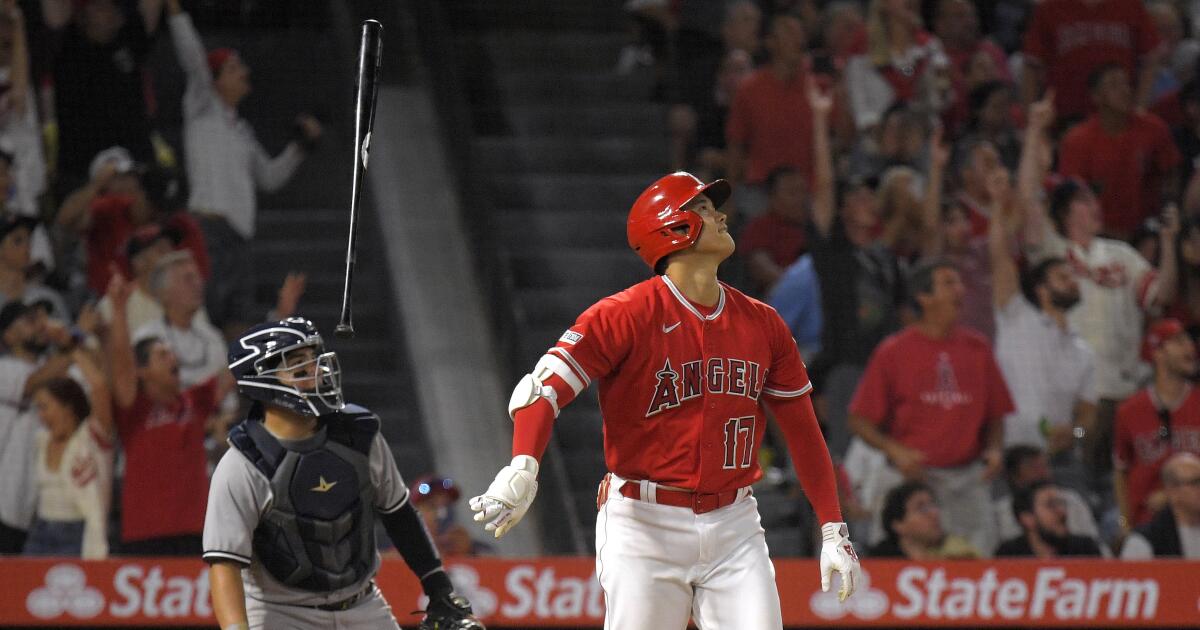 Ohtani ties score with 35th homer, Angels beat Yankees 4-3 in 10
