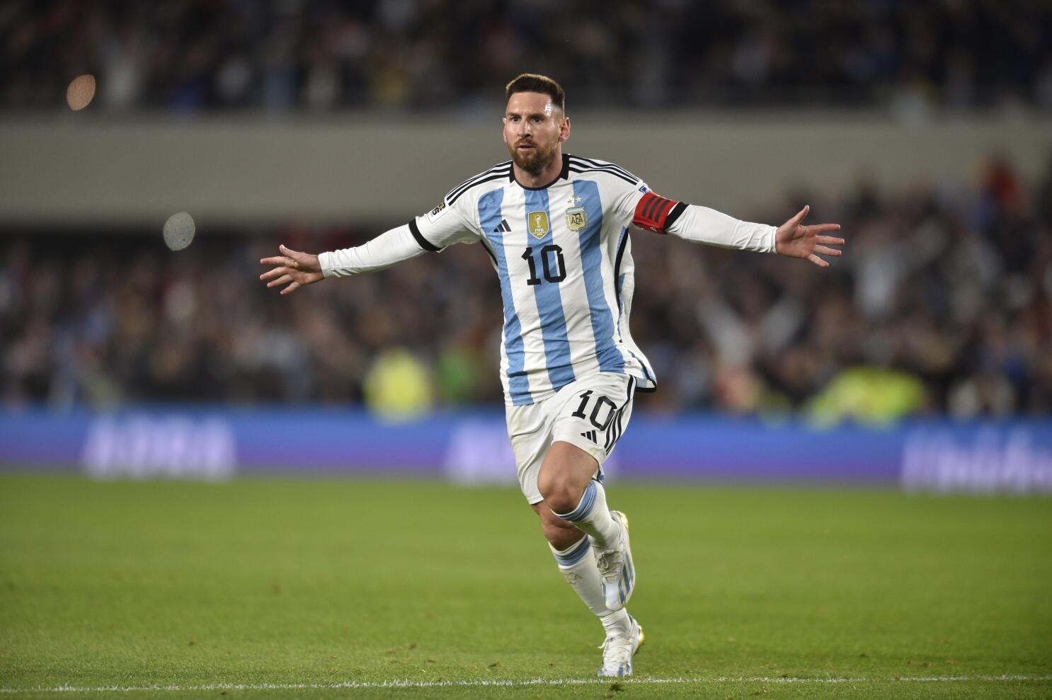 Messi busca su primer gol ante Brasil en las eliminatorias; los