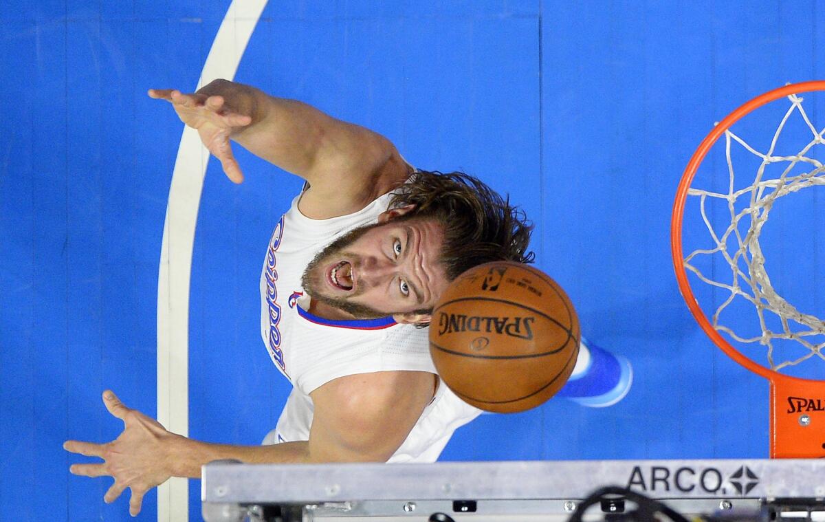 Spencer Hawes had 10 points and seven rebounds in 23 minutes off the bench in the Clippers' 99-78 win Dec. 31 over the New York Knicks.