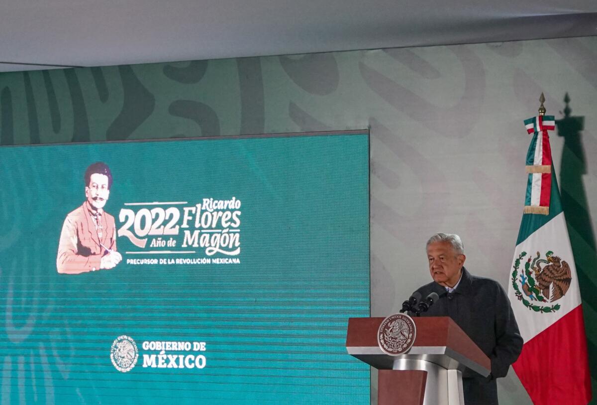 López Obrador cree que la detención de expresidente hondureño violó los DDHH