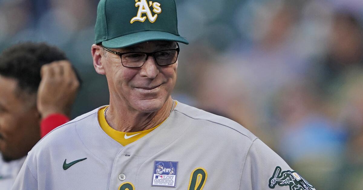 Bob Melvin gets 3-year contract to manage Padres