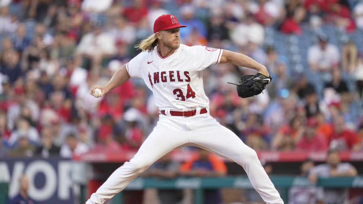 Angels' Noah Syndergaard finally gets to pitch in Texas – Orange County  Register