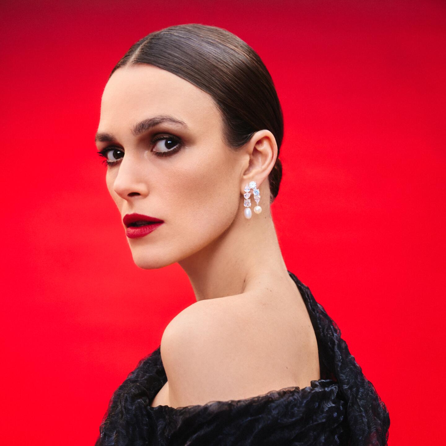 Keira Knightley Says my Teenage Self Is Thrilled With Black Doves keira-knightley-says-my-teenage-self-is-thrilled-with-black-doves