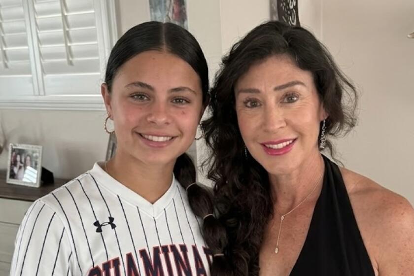 Chaminade shortstop London Mills (left) with mother Jackie, who was a star soccer player for Chatsworth in 1998.