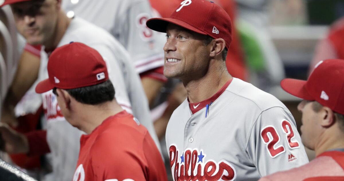 Phillies manager Gabe Kapler loses Malibu home in California wildfire 