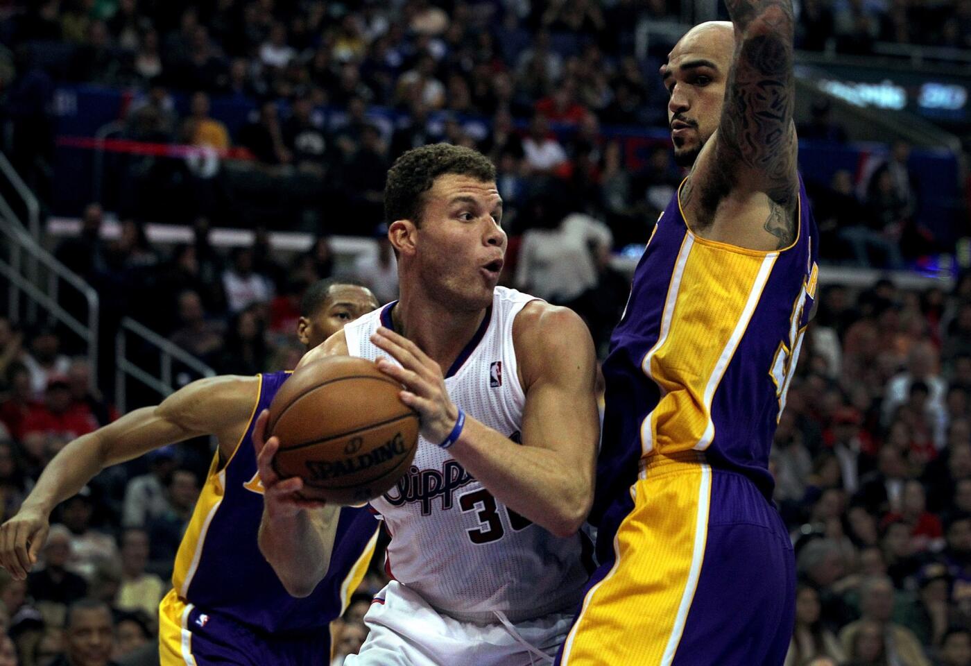 Blake Griffin, Robert Sacre