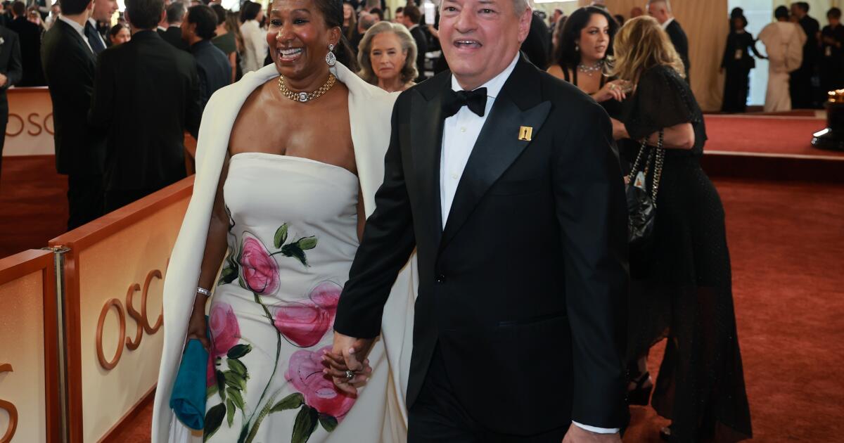 A Netflix está dobrando a narrativa original em 2026