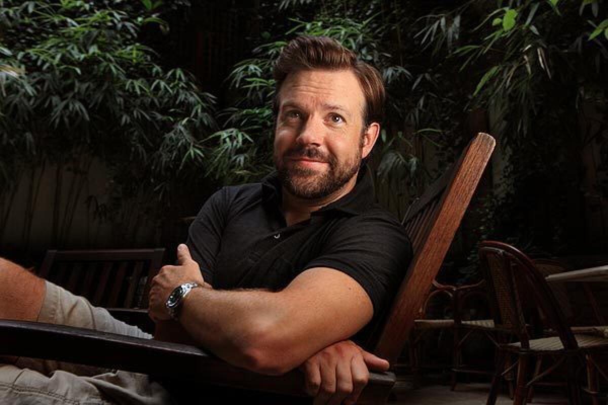 Jason Sudeikis is reportedly in talks to tackle the title role in "Fletch Won," the reprisal of the character Chevy Chase made famous in the 1985 comedy-mystery.