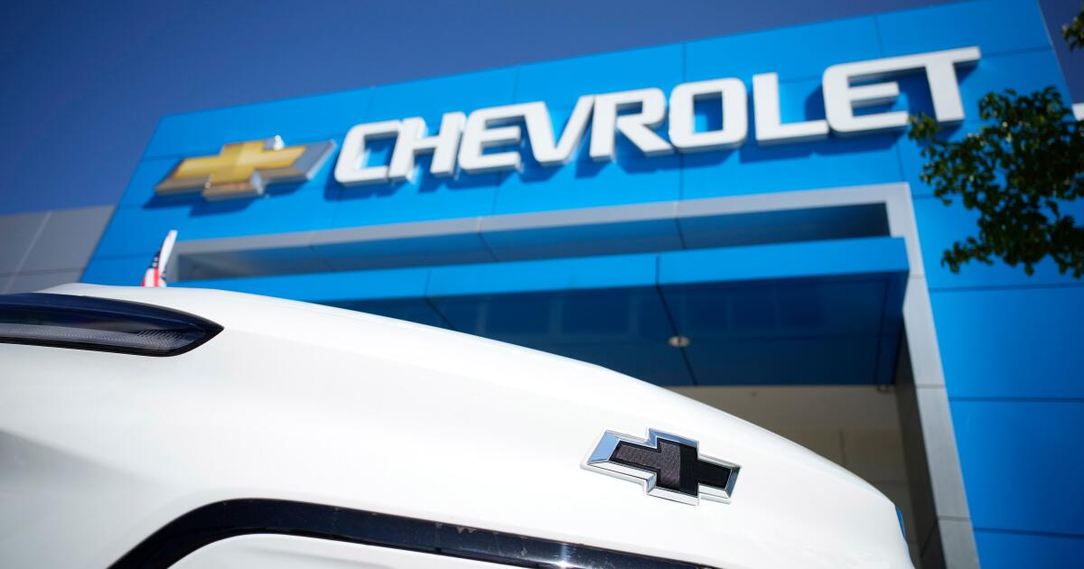GM to take a $1.6-billion hit from pivot away from EVs - Los Angeles Times