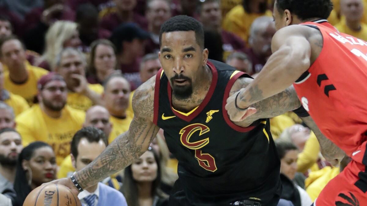 Jr Smith Beats Up Man He Alleges Broke A Window On His Truck Los Angeles Times