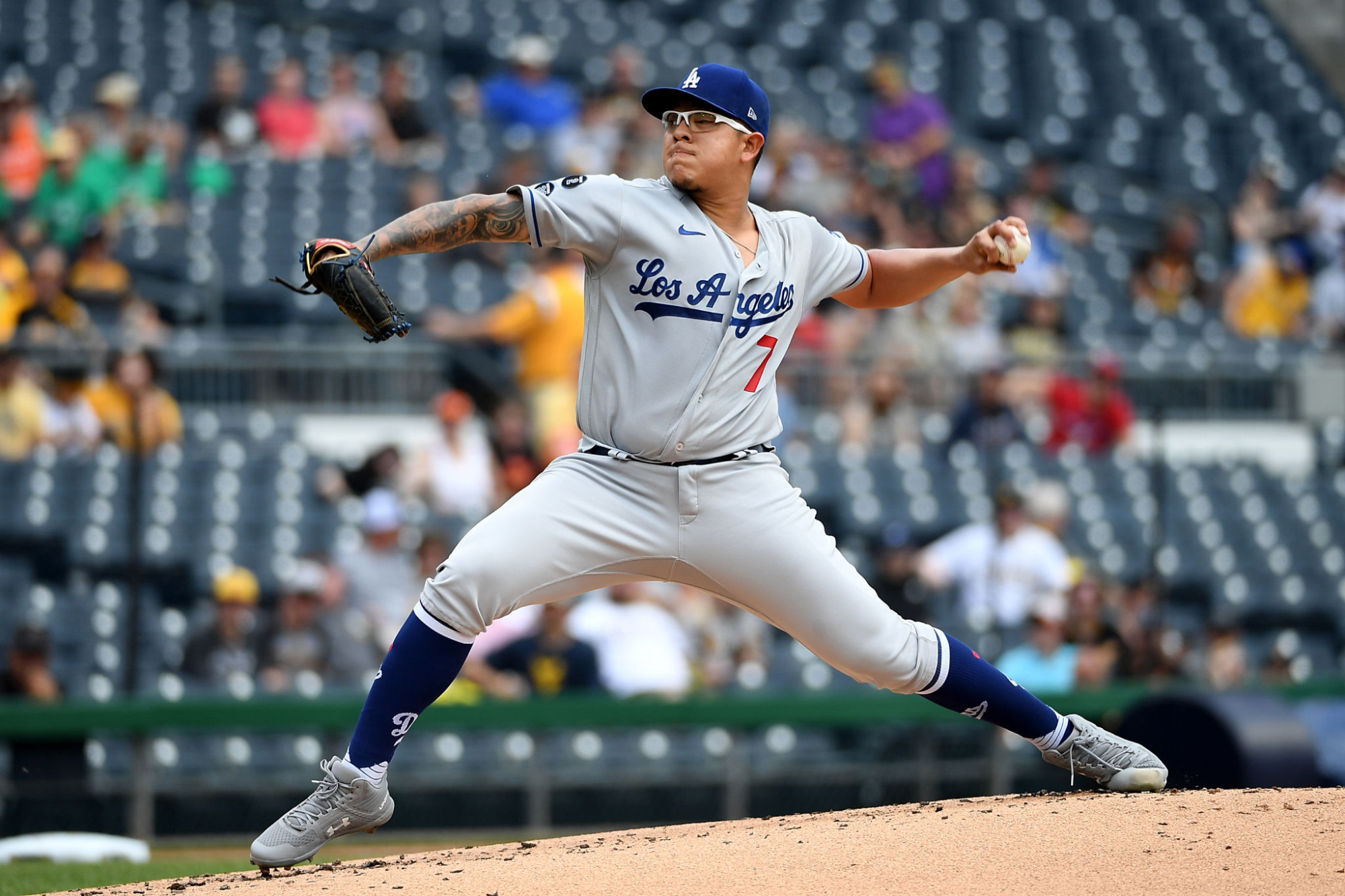 Dodgers Roster: Yoshi Tsutsugo Placed On Injured List, Scott Alexander  Transferred To 60-Day; Tony Gonsolin Activated