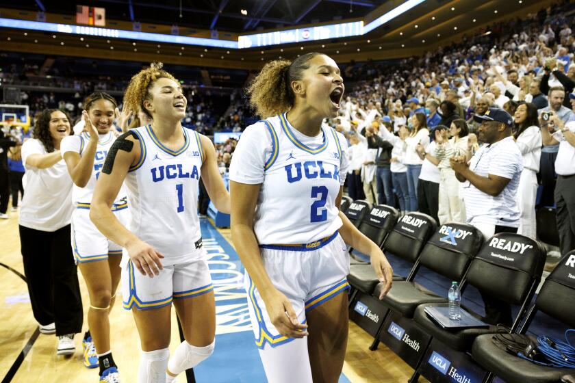 No 1 UCLA Basketball Focused On Improving After South Carolina Win no-1-ucla-basketball-focused-on-improving-after-south-carolina-win