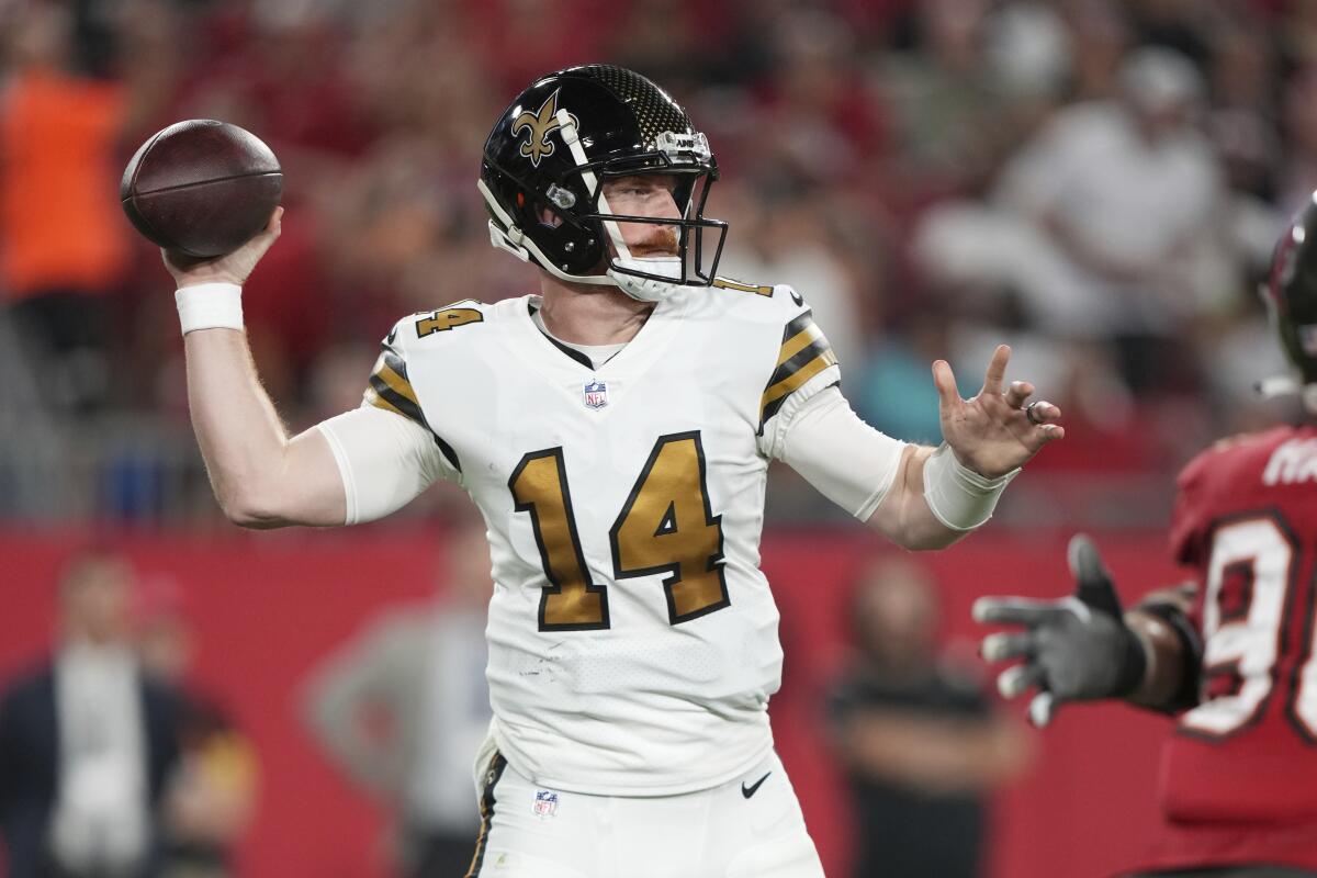 New Orleans Saints quarterback Andy Dalton makes a pass attempt against the Tampa Bay Buccaneers.