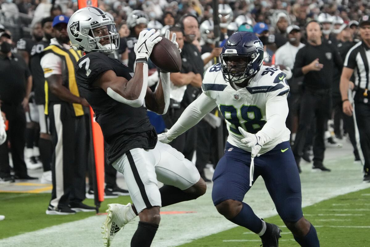 Raiders beat Seahawks in first preseason game of 2021