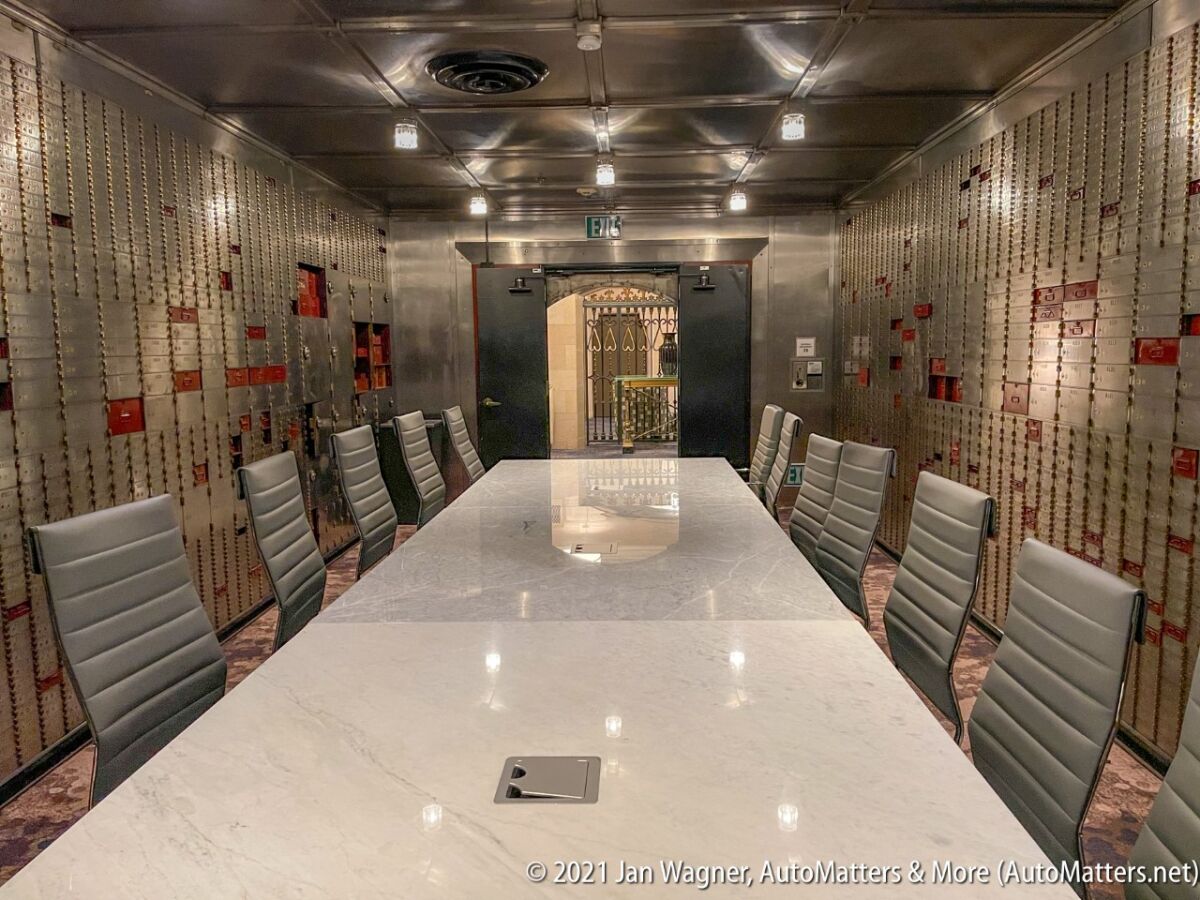 The former safe deposit room