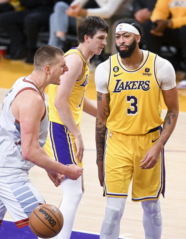1296874-sp-0522-lakers-nuggets-game-4-wjs-047.jpg