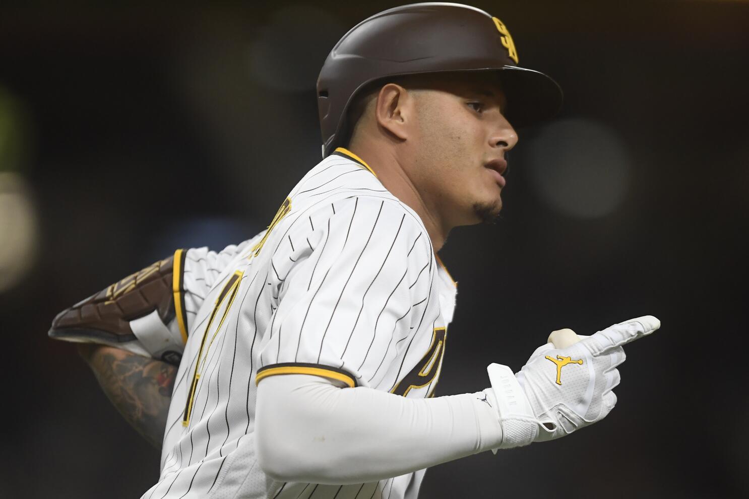 Manny Machado signs with Padres: Here's what his new jersey looks like 