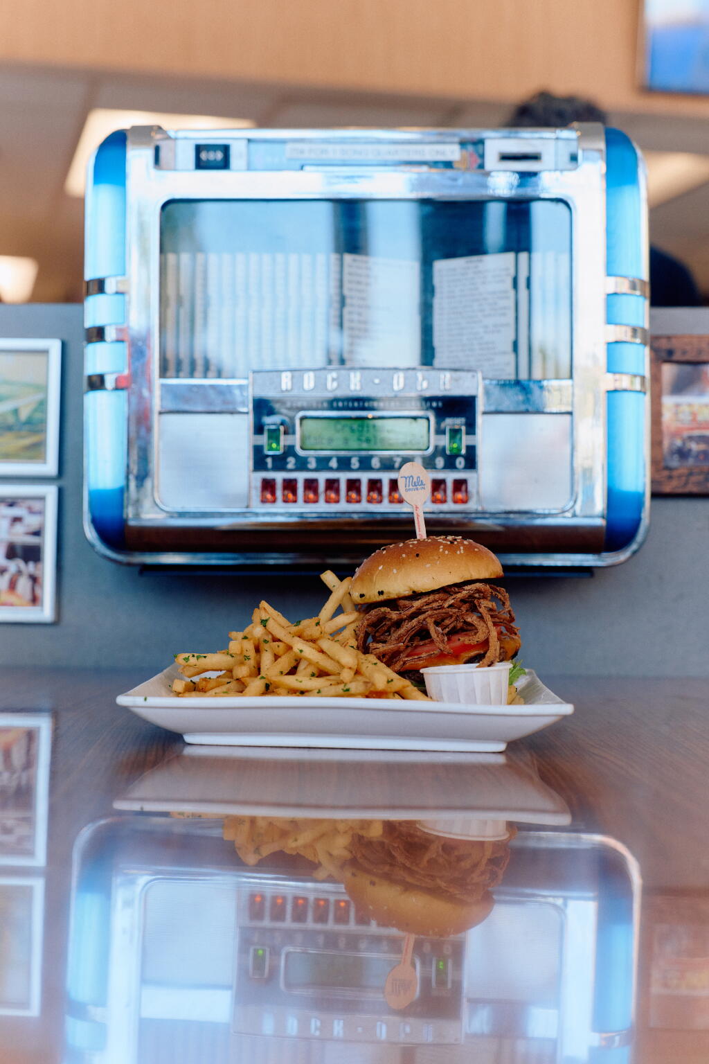 Smiley 's Drive In Under a giant penguin sign, Mel's Drive-In marks the end of Route 66 ...