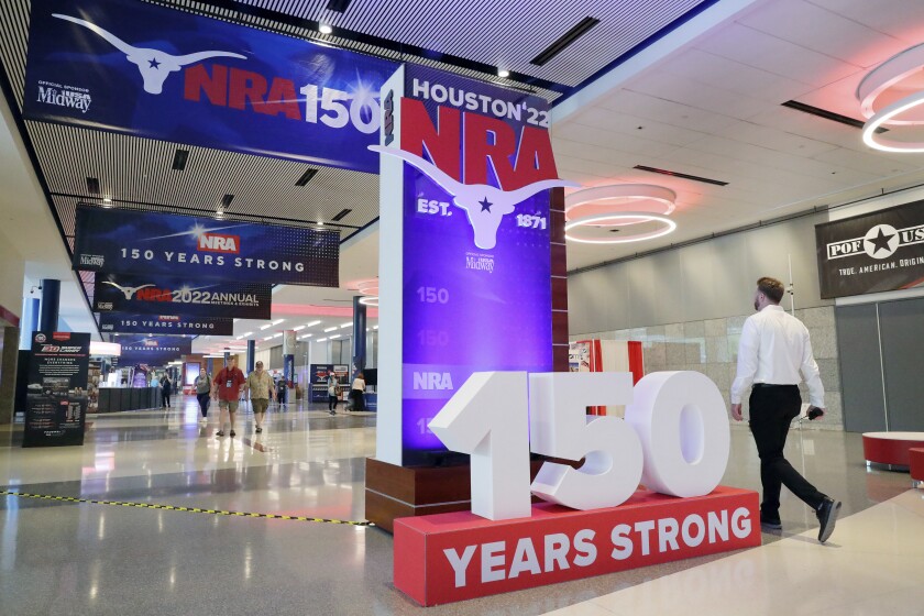Trump, protests expected at NRA convention after Texas shooting - Los  Angeles Times