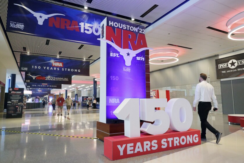 Trump, protests expected at NRA convention after Texas shooting - Los Angeles Times