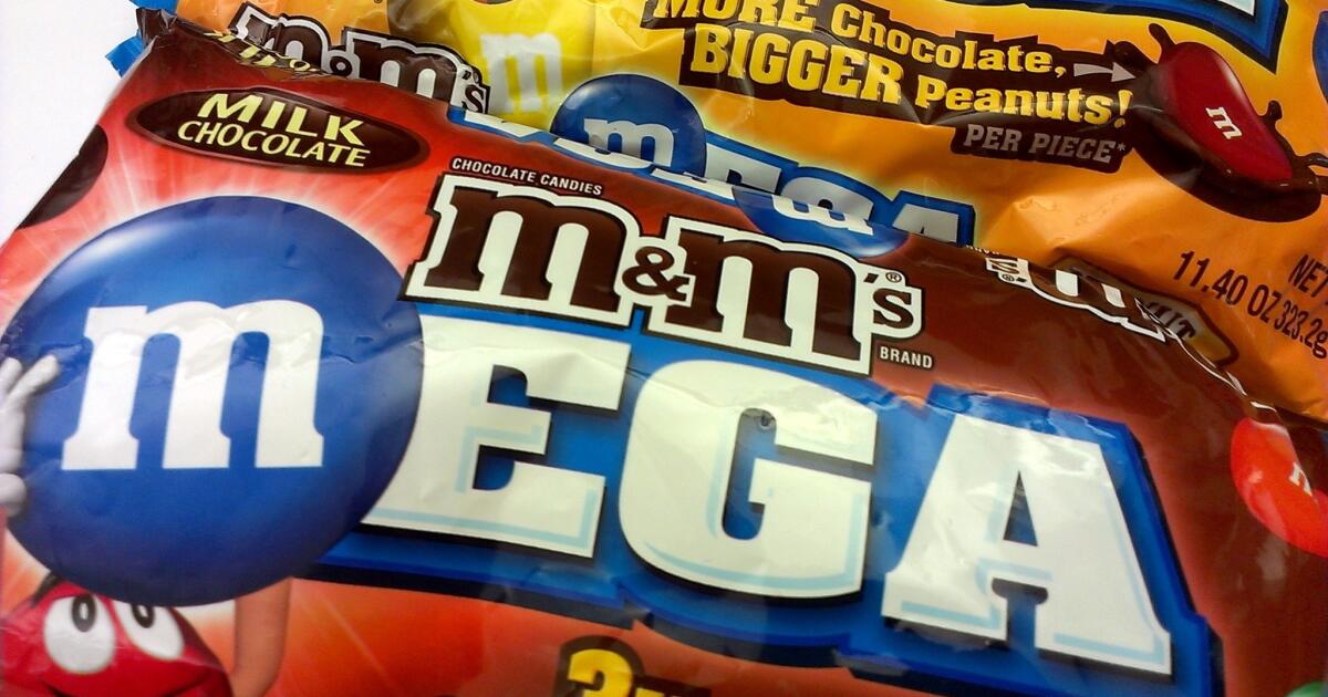  M&M'S Holiday Peanut Butter Milk Chocolate Candy