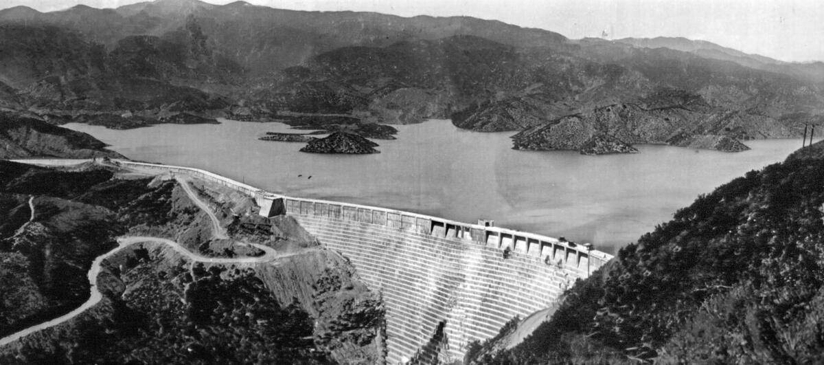 The St. Francis Dam before its collapse. Construction of the dam began in 1924 and finished in 1926.
