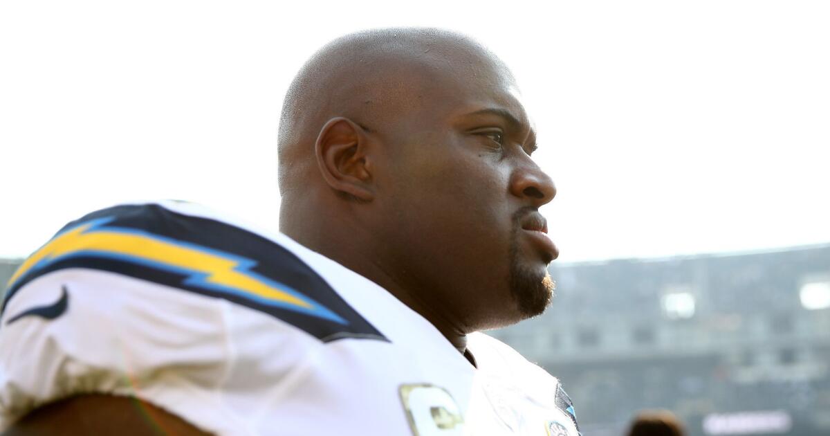 Los Angeles Chargers DL Brandon Mebane's 7-week-old daughter dies