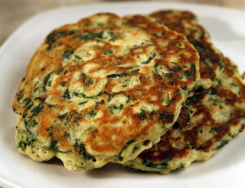 Savory green pancakes