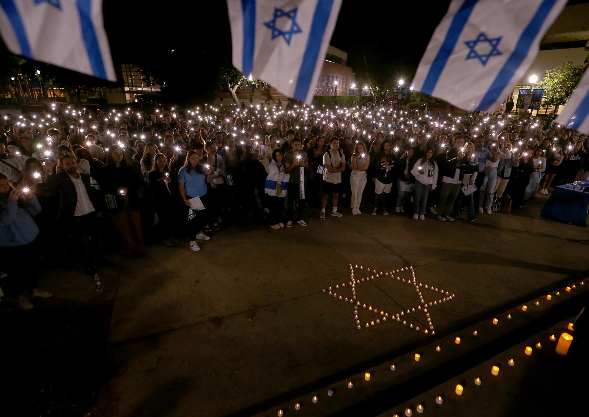 UCLA students rally on campus in support of Israel. 