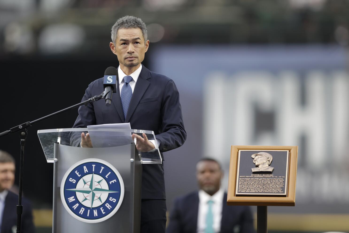 Ichiro expresses gratitude entering Mariners Hall of Fame - The San Diego  Union-Tribune