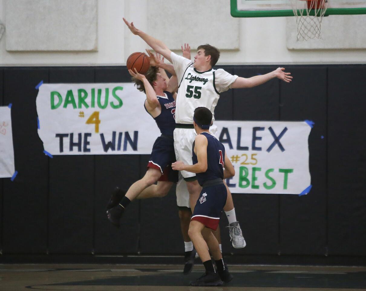 Photo Gallery: Sage Hill vs. St. Margaret's in boys' basketball