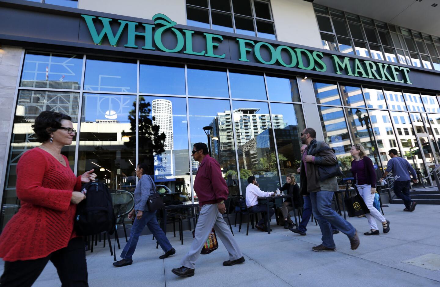Whole Foods opens on Grand