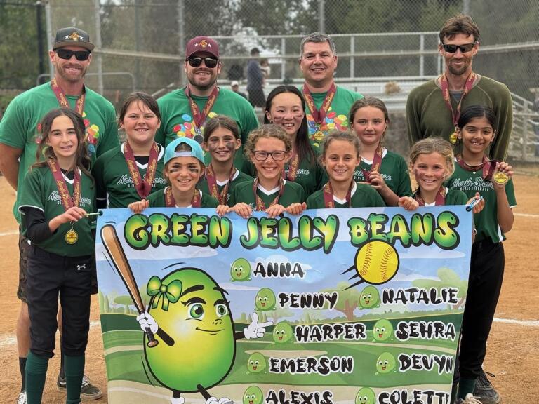 North Shore Girls Softball 10U Green Jelly Beans team wins Rec ...