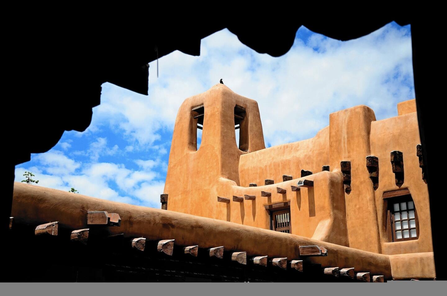 The New Mexico Museum of Art exemplifies the distinctive architecture of Santa Fe.