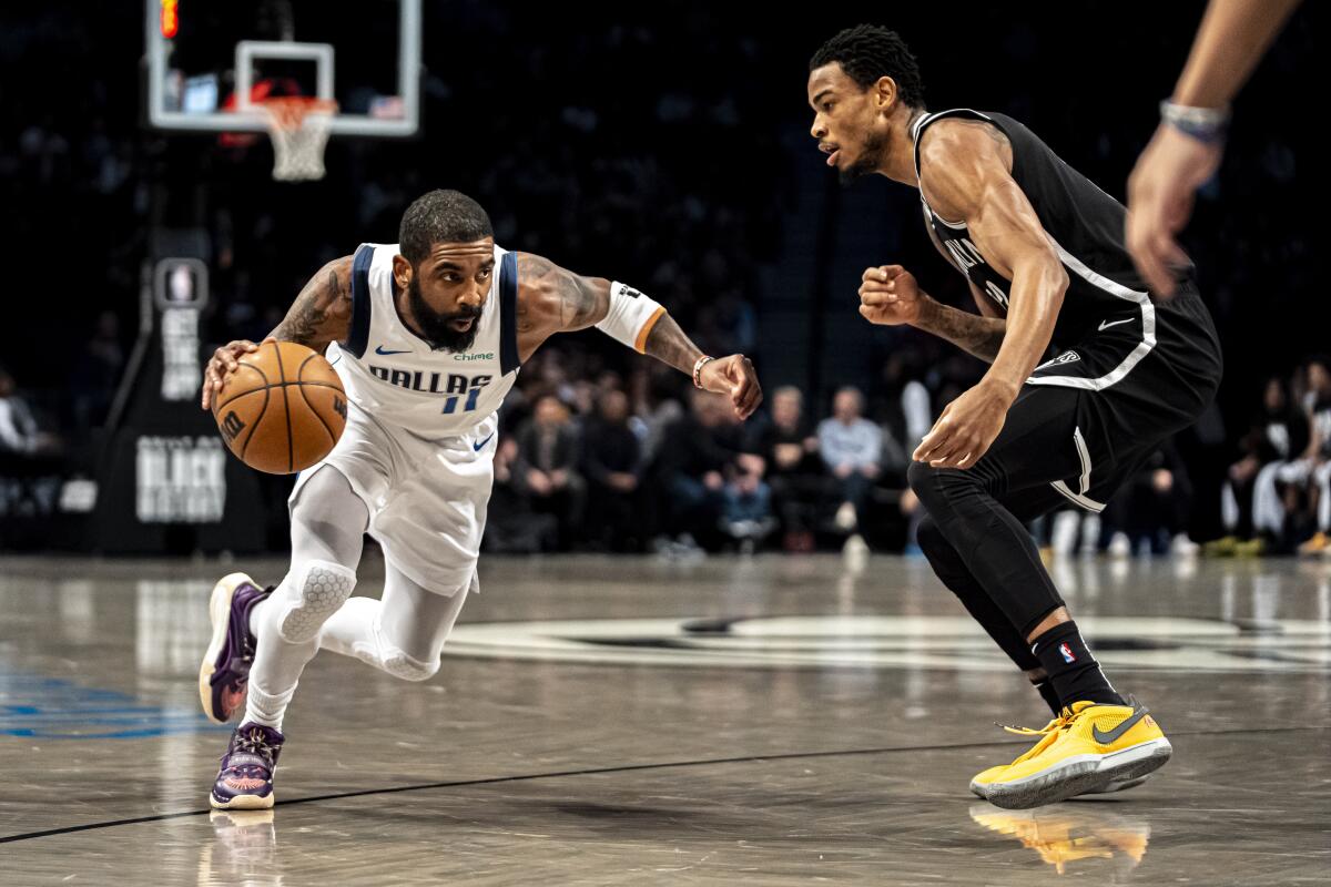 Kyrie Irving scores 36 points in return to Brooklyn, leads Mavericks to 119-107  win over Nets - The San Diego Union-Tribune