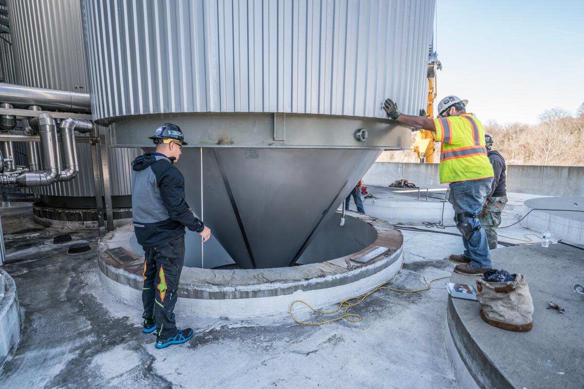 Tanks being installed at Stone Brewing's Richmond facility