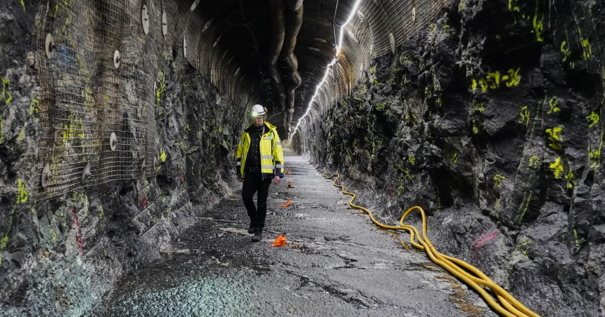 Une roche vieille de 1,9 milliard d’années pourrait bientôt être le site de la première fissure nucléaire permanente au monde.