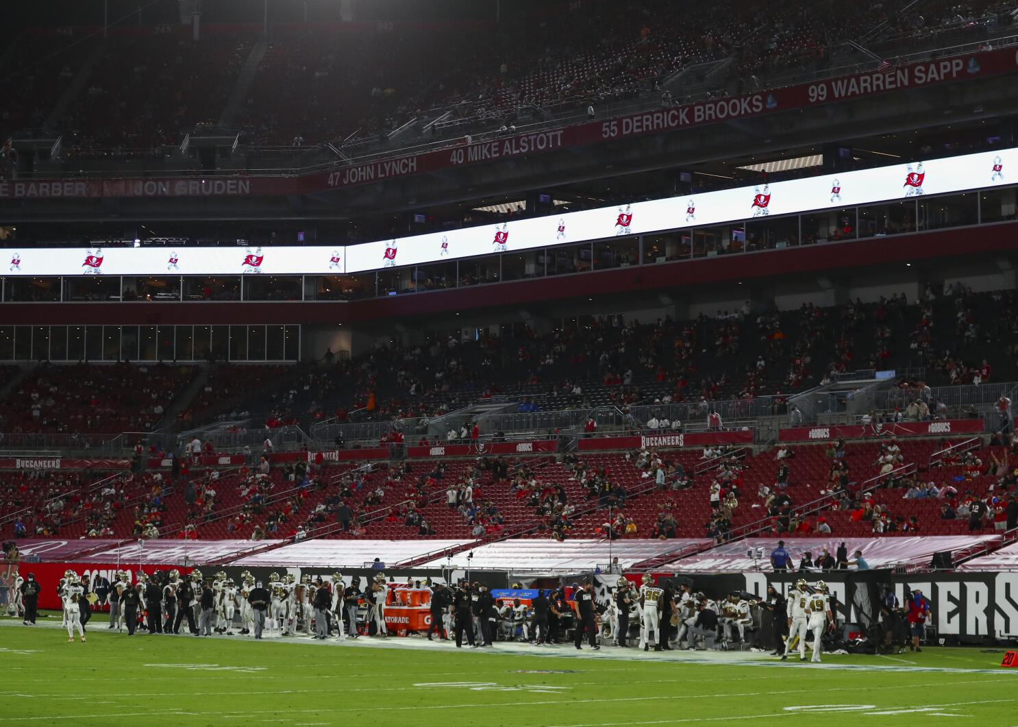 Super Bowl 2021: How many fans will be in attendance at Raymond James  Stadium?