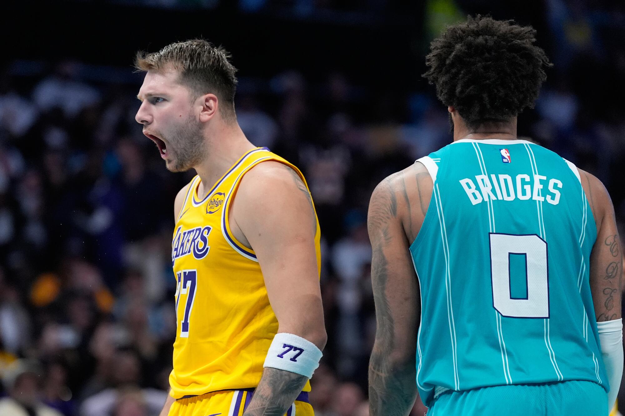Luka Doncic scores 38 to deliver Lakers to win over Hornets - Los Angeles Times