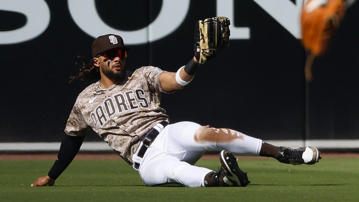 Column: Padres messed up with Tatis, but Junior gets most of the