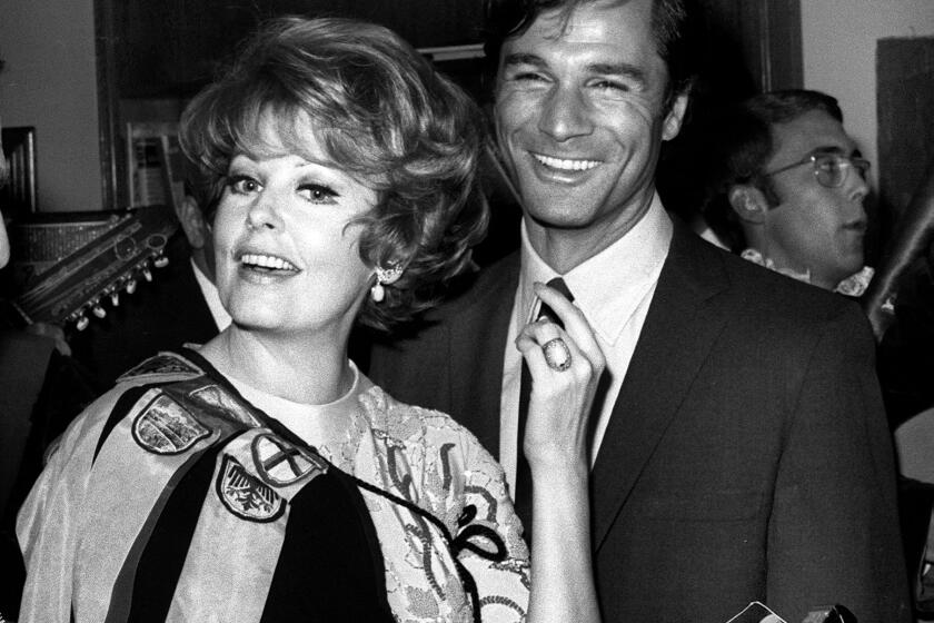 Muere la actriz Arlene Dahl, una de las estrellas de la Metro en los 50