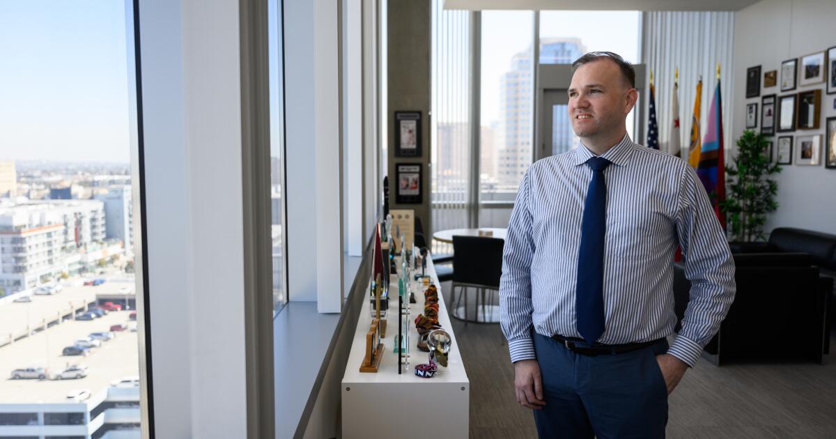 Amid questions about his resume, leader of new Los Angeles housing agency plans to depart