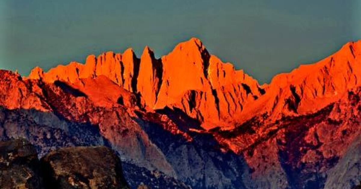 How It Feels To Hike Mt Whitney Amid The Covid 19 Pandemic Los Angeles Times