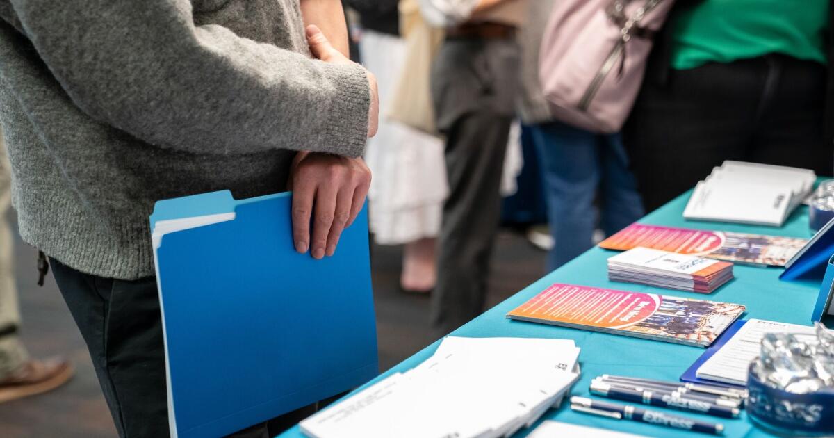 AI threatens the staffing industry as companies automate recruiting