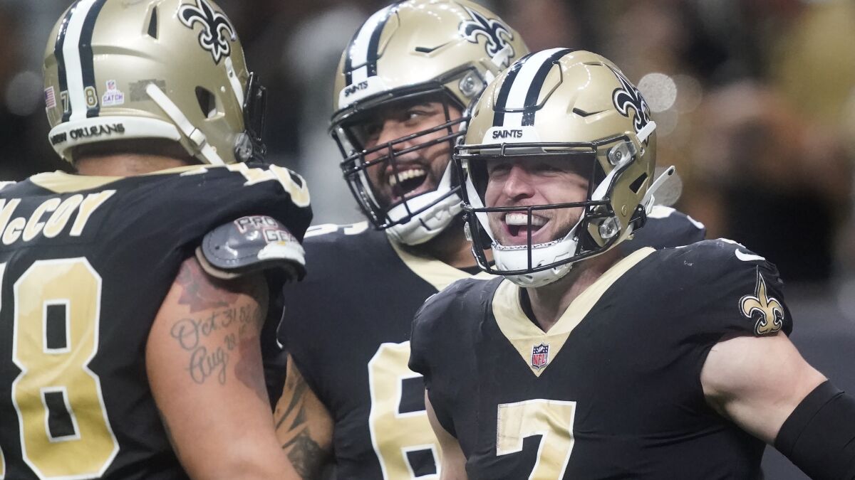 Saints' linebackers get tip of the hat from PFF - A to Z Sports