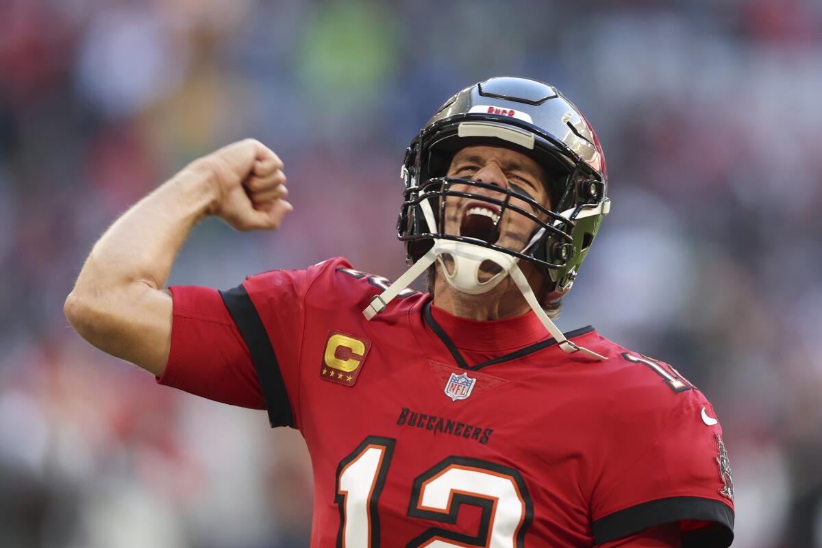 Brady, 1st-place Bucs back at .500, eying strong stretch run - The San  Diego Union-Tribune