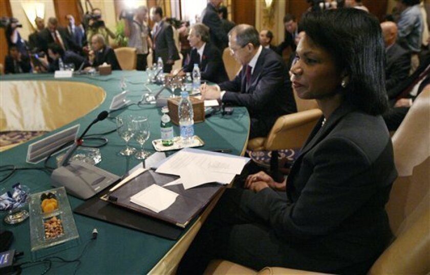 From right, U.S. Secretary of State Condoleezza Rice, Russian Foreign Minister Sergey Lavrov and international diplomatic "quartet" special envoy to the Middle East Tony Blair attend the Quartet meeting in Sharm El Sheikh, Egypt, Sunday, Nov. 9, 2008. Mideast mediators have begun meeting in a bid to preserve U.S.-backed Israeli-Palestinian peace talks despite their looming failure to produce a deal by year's end. (AP Photo/Nasser Nasser)