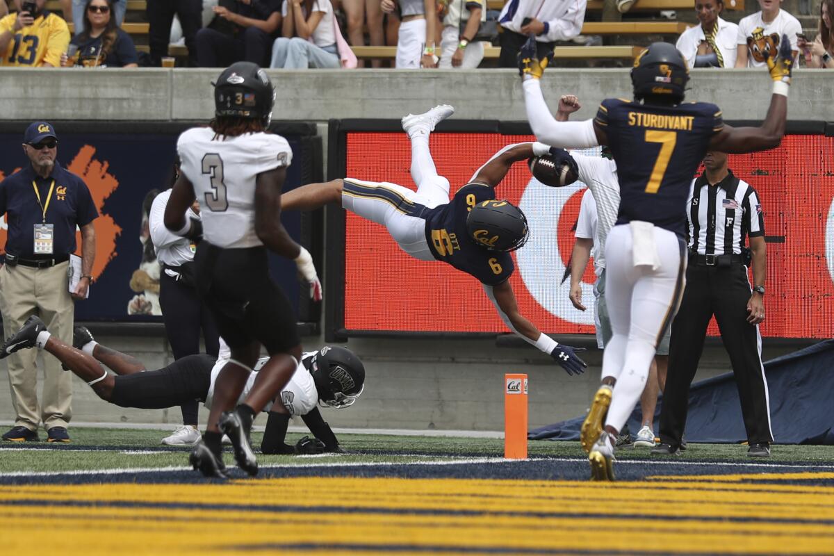California running back Jaydn Ott (6) dives for a touchdown against UNLV during the first half of an NCAA college football game in Berkeley, Calif., Saturday, Sept. 10, 2022. (AP Photo/Jed Jacobsohn)