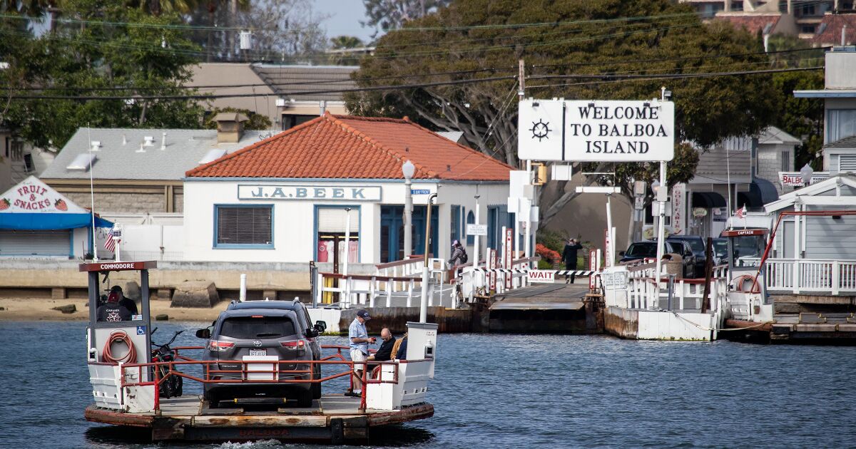 Column: In Newport Beach, an old ferry company navigates choppy waters toward zero emissions